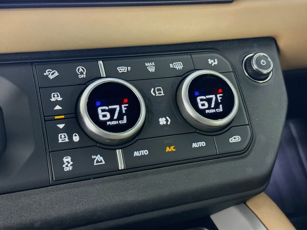 Certified 2025 Land Rover Defender 110 X AWD/4WD image 15