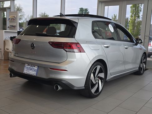 Used 2023 Volkswagen GTI SE FWD image 22