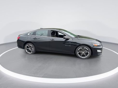 Used 2023 Chevrolet Malibu LT FWD image 9