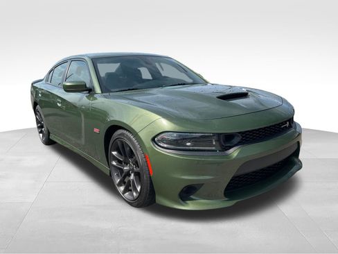 Used 2022 Dodge Charger Scat Pack RWD image 3
