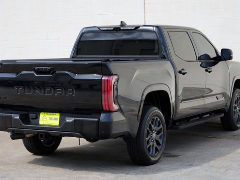 Used 2022 Toyota Tundra Platinum AWD/4WD image 55