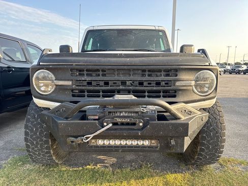 Used 2022 Ford Bronco 4-Door AWD/4WD image 2