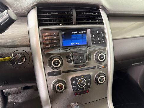 Used 2014 Ford Edge SEL w/ Equipment Group 204A AWD/4WD image 13