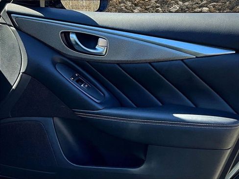 Used 2014 INFINITI Q50 Premium w/ Spare Tire Package image 21