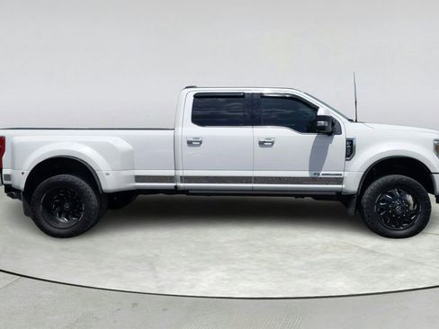 Used 2022 Ford F450 Limited w/ FX4 Off-Road Package AWD/4WD image 7