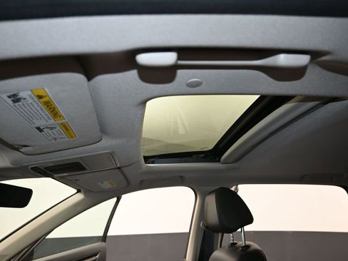 Used 2024 Honda CR-V EX-L image 19