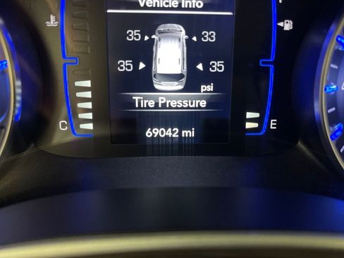 Used 2019 Chrysler Pacifica Touring Plus image 21