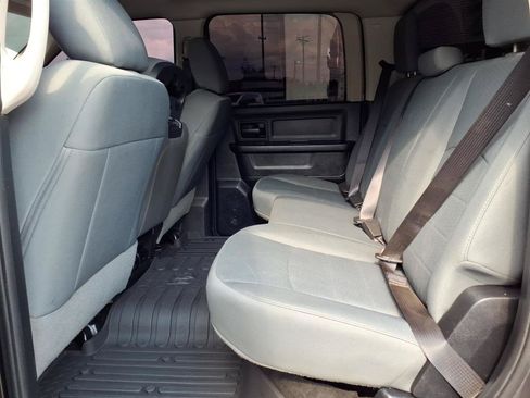 Used 2015 RAM 2500 Tradesman w/ Chrome Appearance Group AWD/4WD image 15