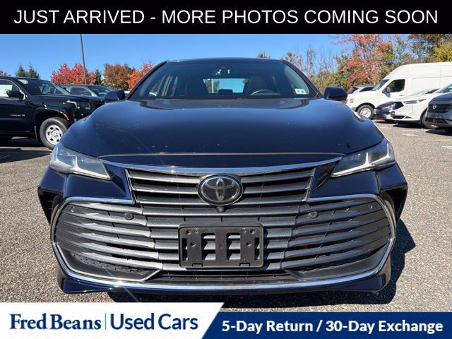 Used 2021 Toyota Avalon Limited w/ Advanced Safety Package FWD image 2