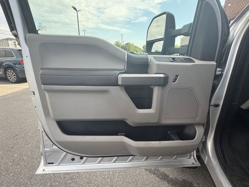 Used 2019 Ford F450 XLT AWD/4WD image 14