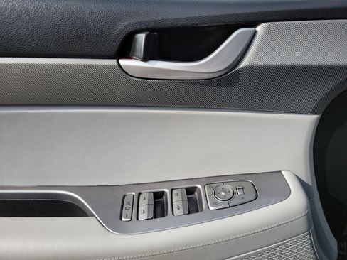 Used 2024 Hyundai Palisade SEL image 17