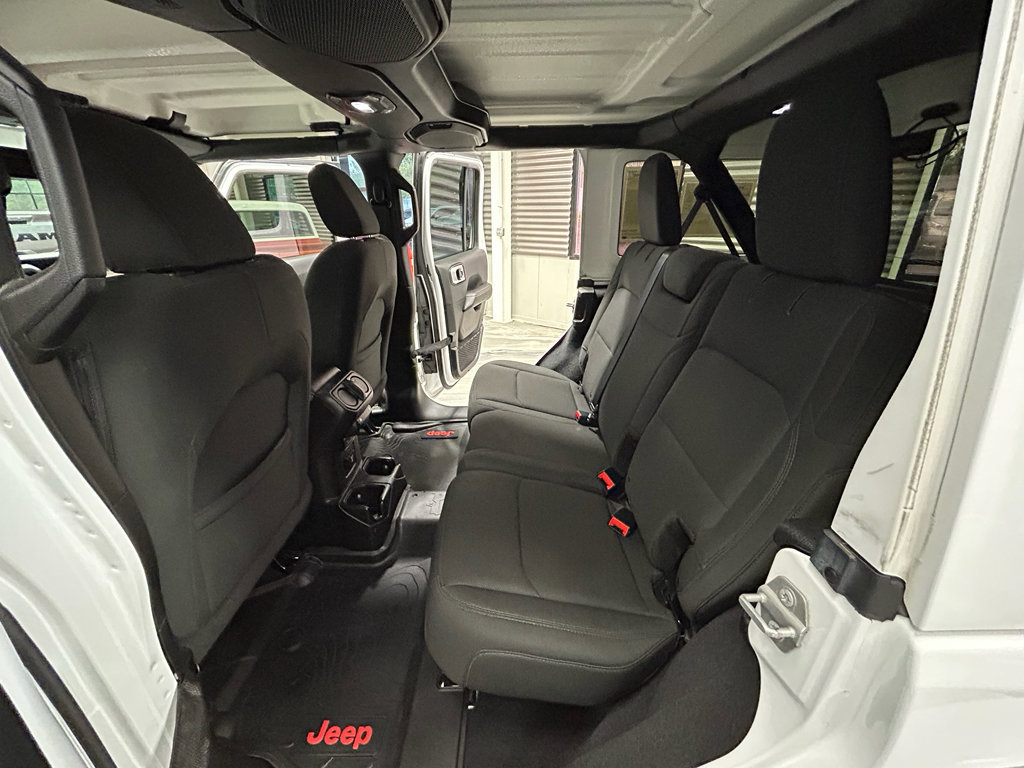 Used 2018 Jeep Wrangler Unlimited Sahara AWD/4WD image 48