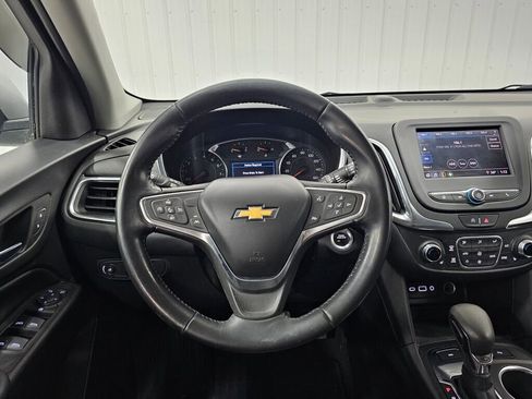 Used 2022 Chevrolet Equinox LT image 17