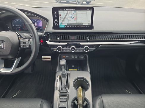 Certified 2024 Honda Civic Sport Touring image 11