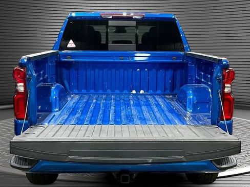Used 2023 Chevrolet Silverado 1500 RST w/ Convenience Package II AWD/4WD image 5