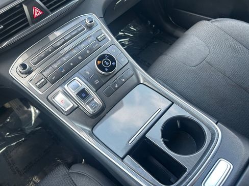 Used 2023 Hyundai Santa Fe SEL image 20