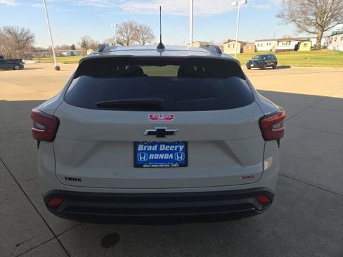 Used 2026 Chevrolet Trax RS w/ Driver Confidence Package image 7