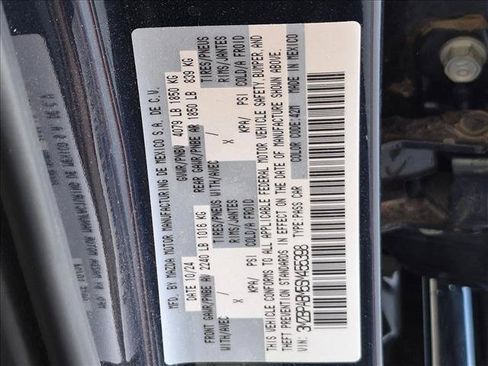Used 2025 MAZDA MAZDA3 s FWD image 15
