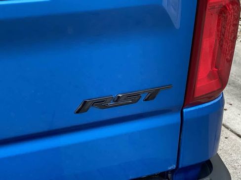 Used 2022 Chevrolet Silverado 1500 RST w/ Convenience Package II image 12