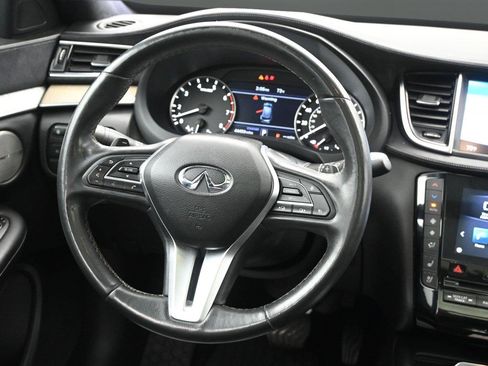 Used 2019 INFINITI QX50 Essential w/ Sensory Package AWD/4WD image 17