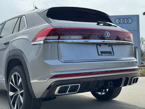New 2026 Volkswagen Atlas Cross Sport SEL Premium R-Line image 14