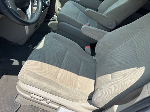 Used 2013 Honda Odyssey LX image 14