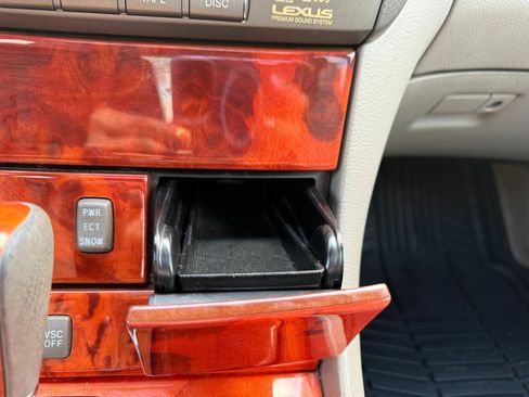 Used 2003 Lexus LS 430 RWD image 25
