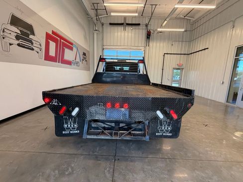Used 2022 RAM 4500 Tradesman w/ Chrome Appearance Group AWD/4WD image 4