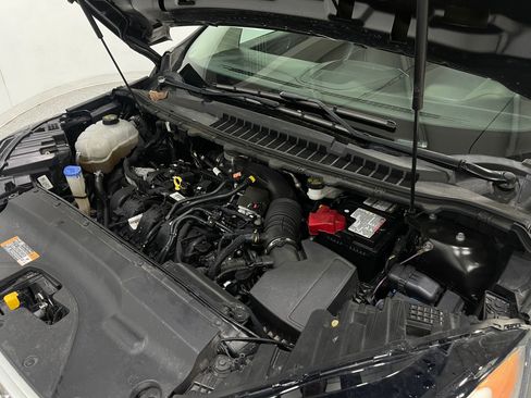 Used 2020 Ford Edge Titanium w/ Equipment Group 301A image 28