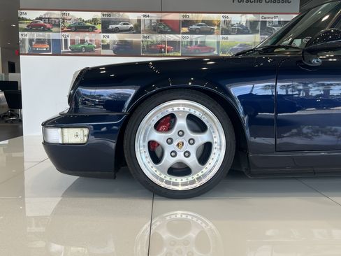 Used 1992 Porsche 911 Carrera image 9