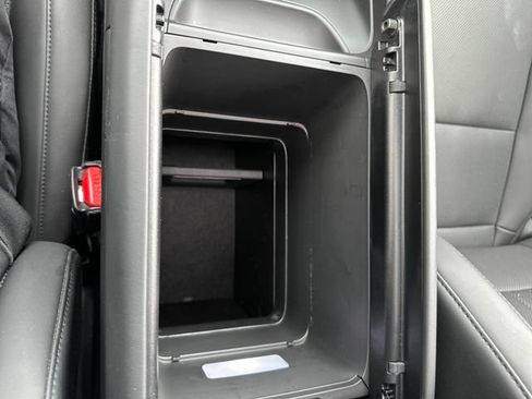 Certified 2025 Hyundai Santa Fe XRT image 19