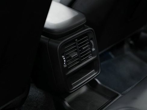 Certified 2023 Porsche Taycan GTS image 29