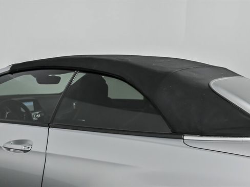 Used 2014 Mercedes-Benz E 550 Cabriolet image 38