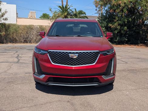 Used 2021 Cadillac XT6 Premium Luxury image 9