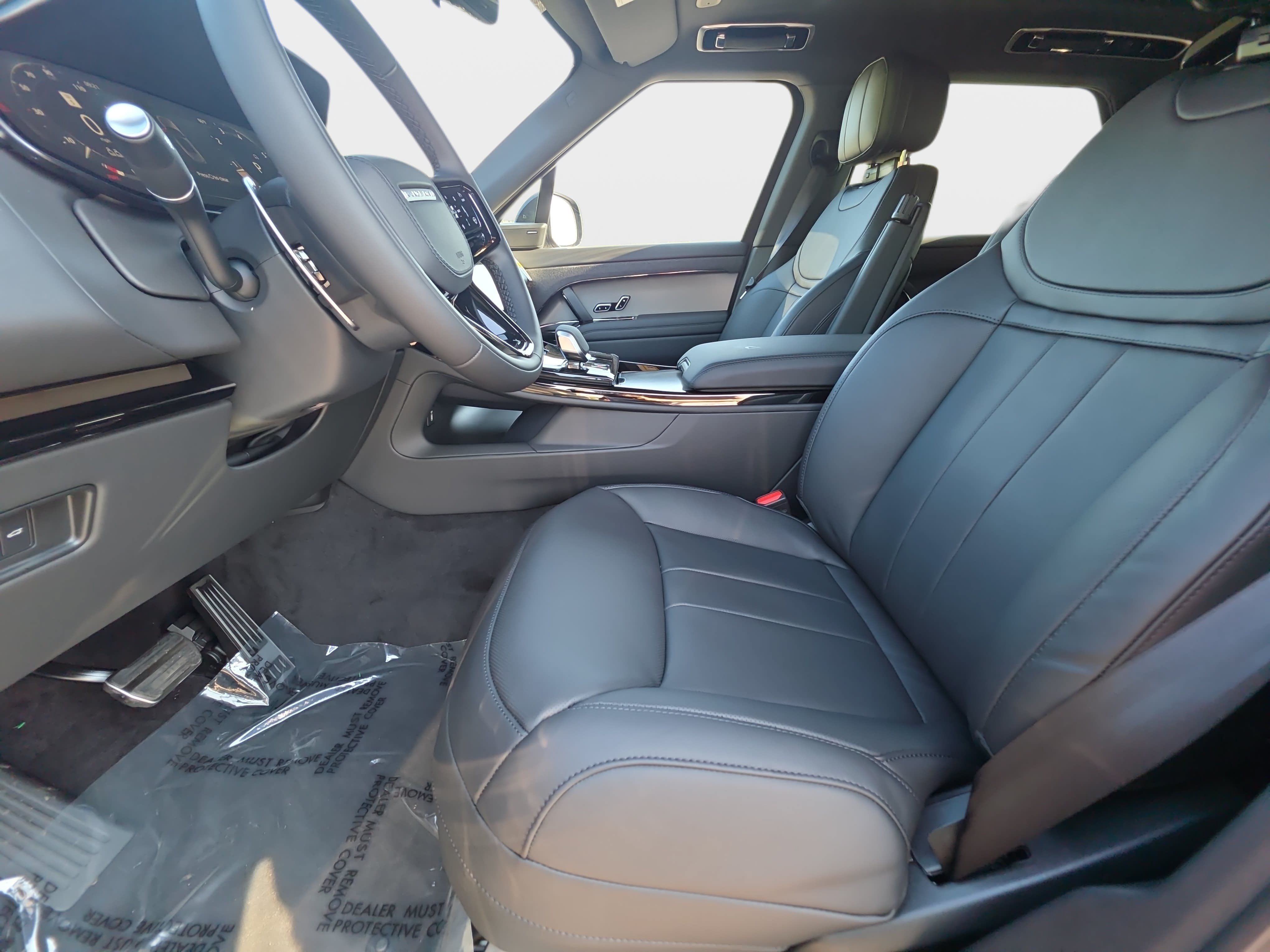 New 2027 Land Rover Range Rover Sport Dynamic SE AWD/4WD image 15