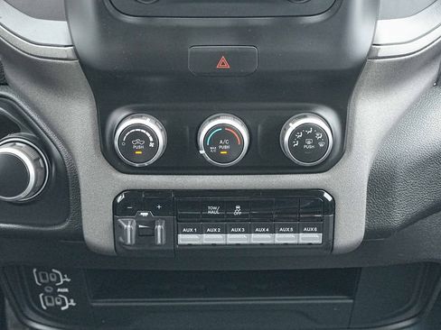 Used 2019 RAM 3500 Tradesman AWD/4WD image 29