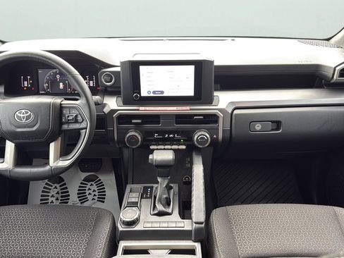 Used 2025 Toyota 4Runner SR5 RWD image 21