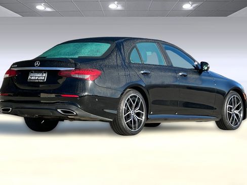 Used 2022 Mercedes-Benz E 350 Sedan image 9
