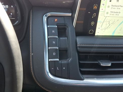 Used 2023 GMC Yukon AT4 image 14