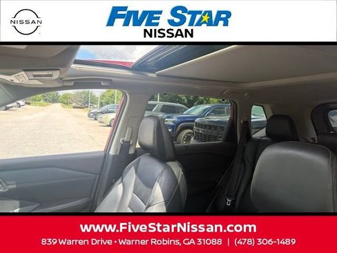Used 2021 Nissan Rogue SL w/ Premium Package FWD image 19