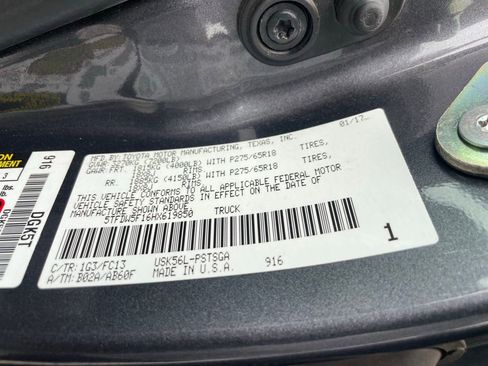 Used 2017 Toyota Tundra SR5 w/ SR5 Upgrade Package image 13