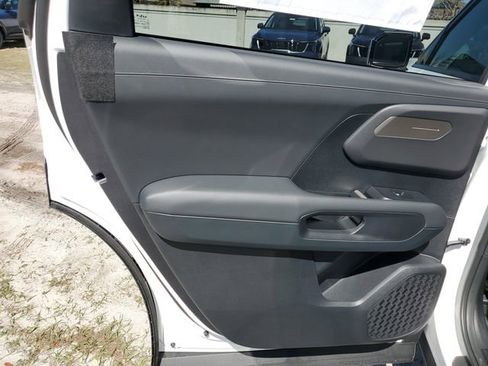 New 2027 Kia Telluride LX image 11