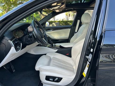 Used 2022 BMW 540i w/ M Sport Package RWD image 15