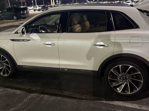 Used 2019 Lincoln Nautilus Reserve w/ Ultimate Package image 8