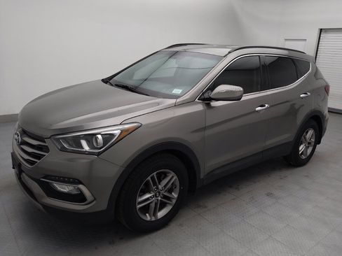 Used 2017 Hyundai Santa Fe Sport AWD/4WD image 2