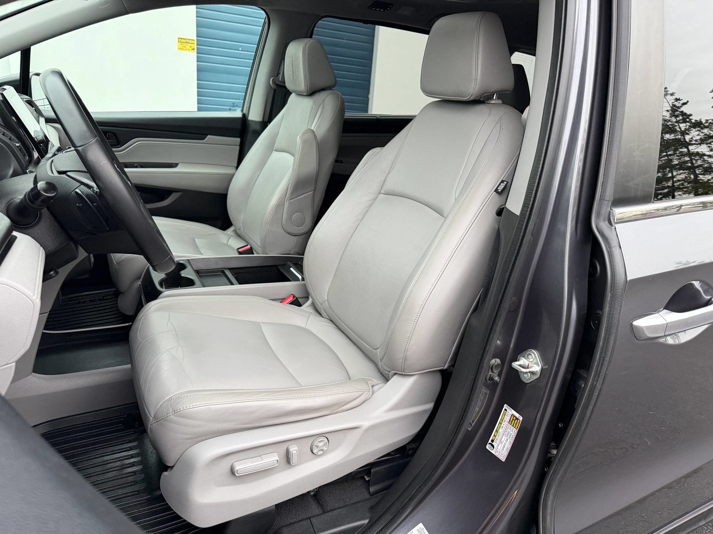 Used 2019 Honda Odyssey EX-L image 8