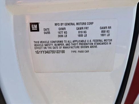 Used 2005 Chevrolet Corvette Convertible w/ Preferred Equipment Group image 16