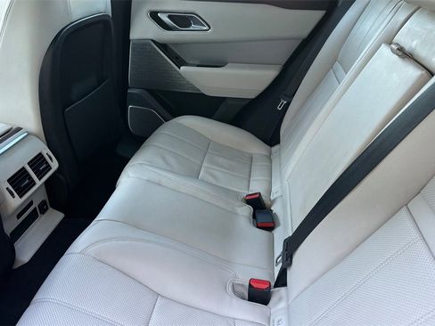 Used 2021 Land Rover Range Rover Velar R-Dynamic S image 5