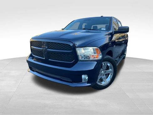 Used 2018 RAM 1500 Express w/ Express Value Package image 9