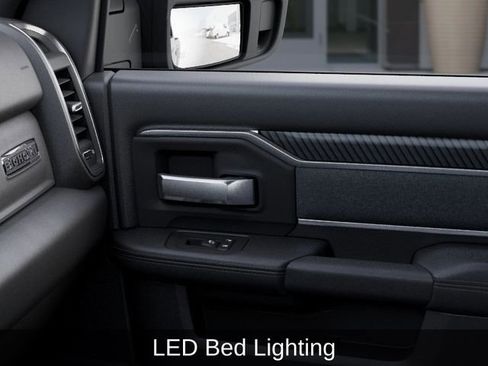 New 2026 RAM 2500 Big Horn AWD/4WD image 29